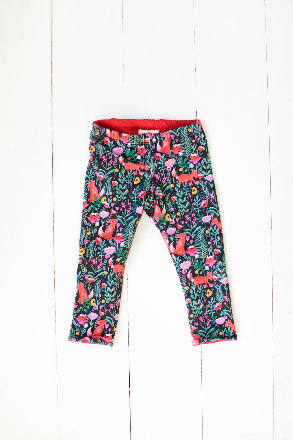 Reversible leggings in fox floral/spicy red